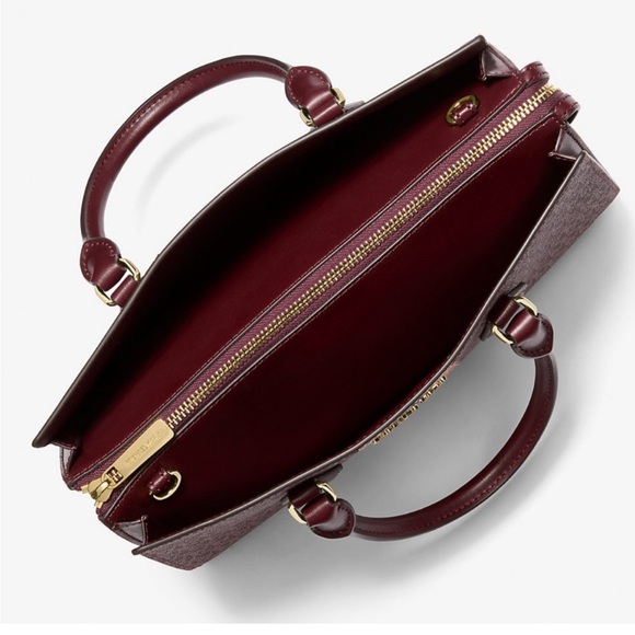 Michael Kors Sheila Medium Metallic Satchel
Crossbody and Continental Wallet Set - Picture 9 of 13